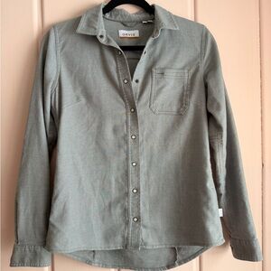 Orvis womens Casual Button Down in Light Gray szXS